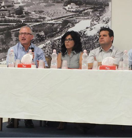 Symposium Held on the Strategic Position of the Palestinian Community